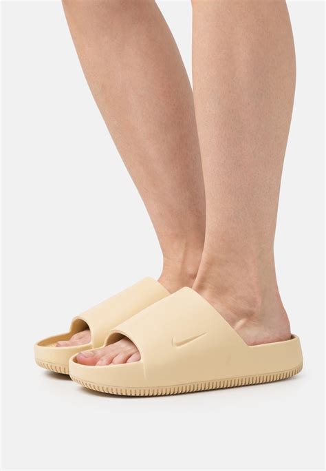 Nike Sportswear CALM SLIDE - Slip-ins - sesame/beige - Zalando.se