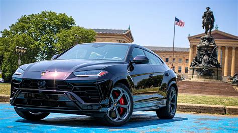 pression fissure Marrant lamborghini urus sport Meyella Déléguer prometteur