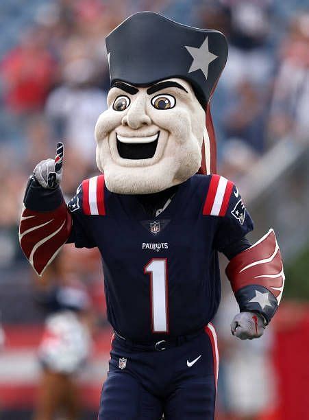 Who is the New England Patriots Mascot Pat Patriot?