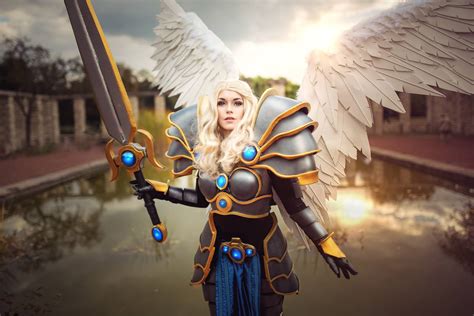 Elarte Cosplay: League of Legends - Battleborn Kayle Cosplay