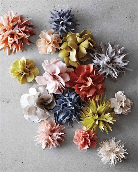 Floral Perfection: 12 Breathtaking DIY Fabric Flowers