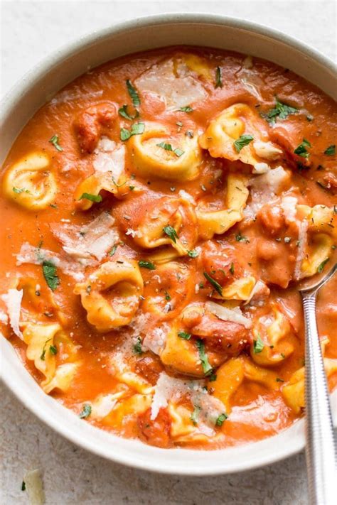 http://www.pinchoftaste.net/tomato-tortellini-soup-2/ - This post may ...