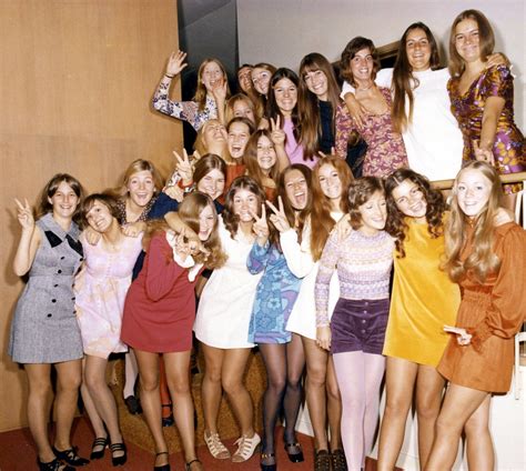 Retrospace: Mini Skirt Monday #77: Minis of '71