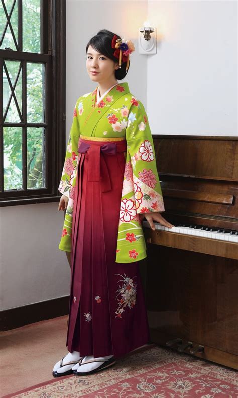 33 best Hakama images on Pinterest | Kimono, Kimonos and Kimono fashion