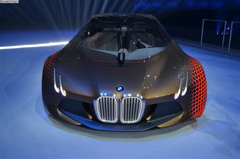 BMW Vision Next 100: Erste Live-Fotos vom Jubiläums-Showcar