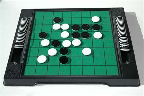 OTHELLO GAME | Classic board games, Classic games, Othello game