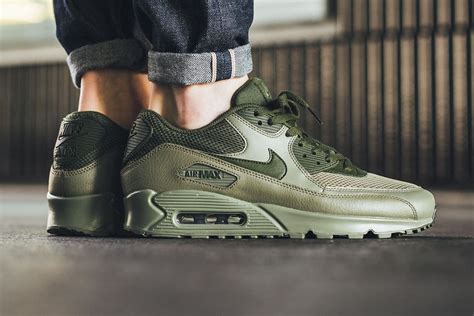 Nike Air Max 90 (Legion Green) - Releases