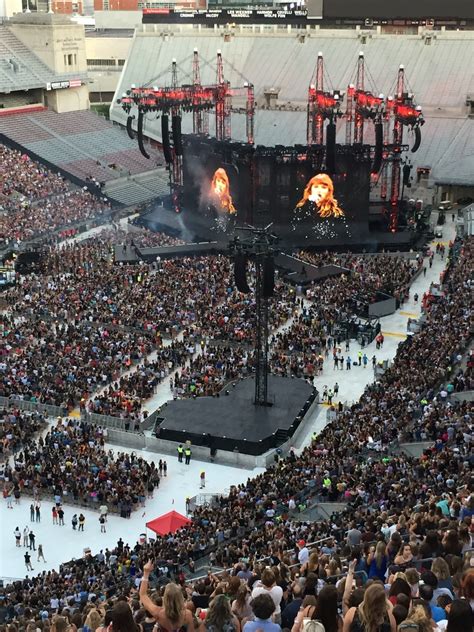 07/07/2018: The Reputation Stadium Tour @ Ohio Stadium | Concert Archives