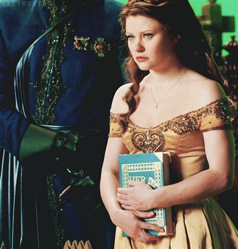 Belle - Once Upon A Time Photo (32327942) - Fanpop