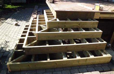 deck stair corner framing - Google Search | Deck steps, Building a deck ...