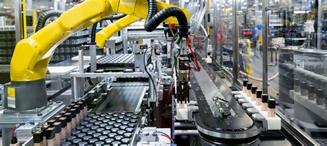 6 Reasons Why Your Business Should Consider Industrial Packaging Machines