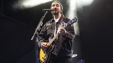 Noah Kahan confirms release date for Hozier collaboration – 105.7 WDNY