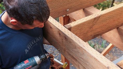 How to Install Deck Rim Joists - Fine Homebuilding