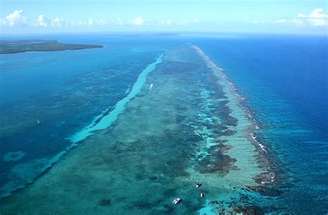 Belize Barrier Reef | Map, Facts, Location, & Climate | Britannica