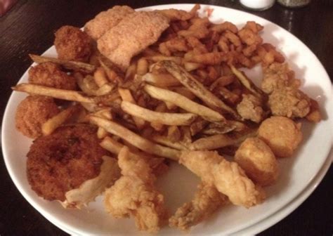 Exploring the Clarksville Food Scene: The Catfish House ...