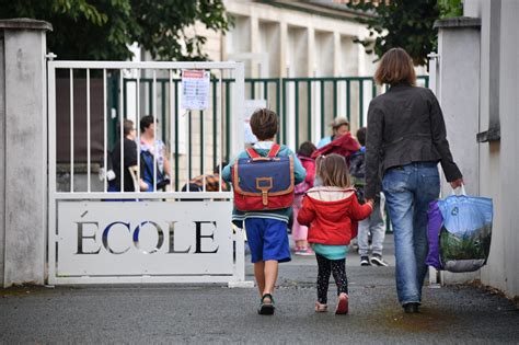 Les infos de 5h - Rentrée scolaire : 12 millions d'élèves reprennent le ...