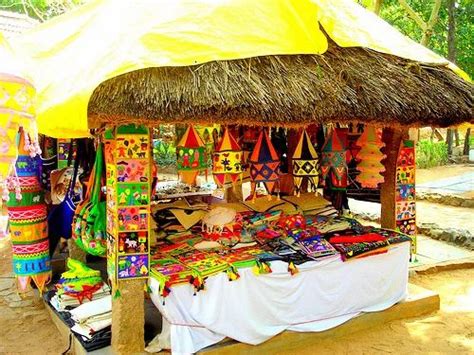 Dakshinachitra Crafts Village Tamilnadu - Keralatours Travels & Organic ...