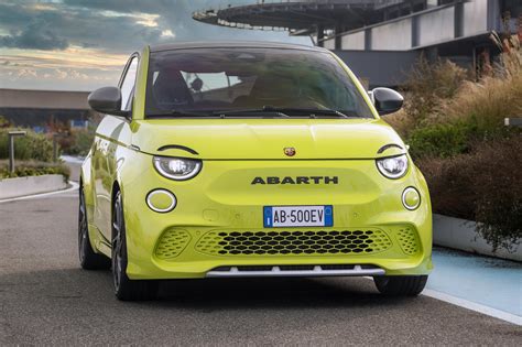 2023 Abarth 500e EV revealed, in Australia late 2023 - FancyPromotions