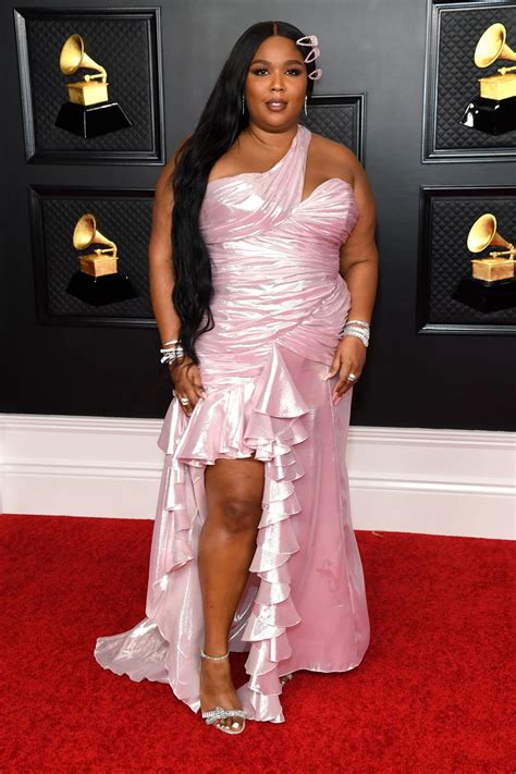 Lizzo – Grammy Awards 2021 • CelebMafia