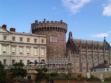 Dublin Castle in Ireland image - Free stock photo - Public Domain photo ...