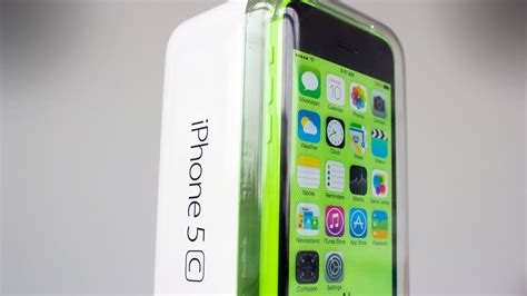 iPhone 5C Green - Unboxing and First Look - YouTube