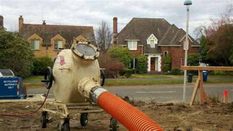 Trenchless Pipe Lining Installation & Repair Methods - Engineers Press