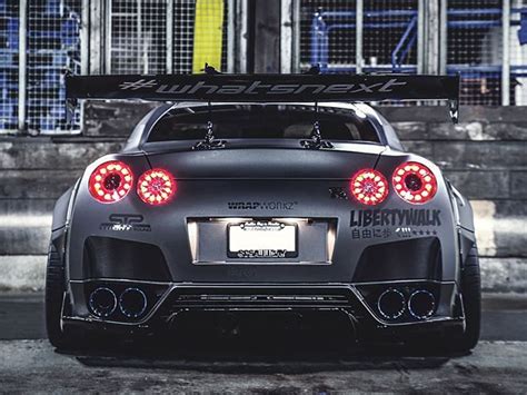 This Liberty Walk GT-R Has $100k of Mods and 850 HP | Nissan gtr ...