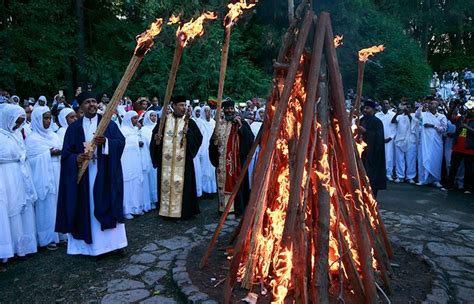 Ethiopians celebrate Meskel holiday in West Seattle | The Seattle Times