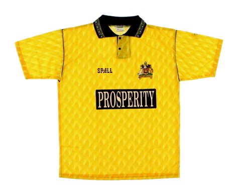 Maidstone United 1991-92 Home Kit