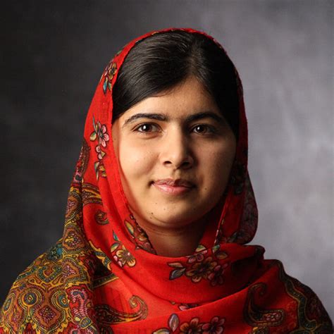 Malala Yousafzai Biography • Youngest Nobel Laureate