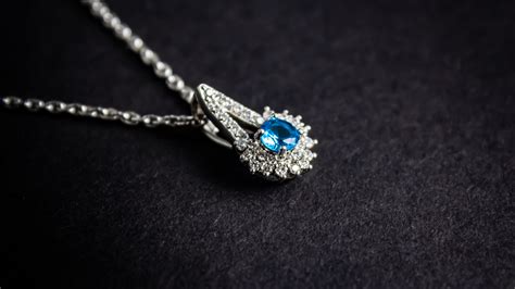 Blue Ivy - Best Jewellers in Dubai, UAE | Buy Silver & Crystal ...