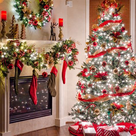 Quick & Easy Tips for Christmas Tree Decorating