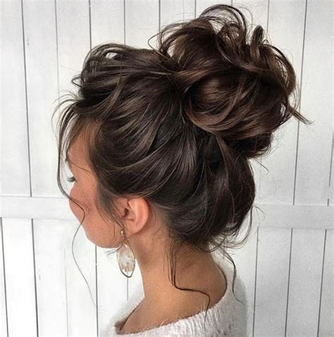 Modern Design Messy Bun