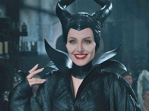 Disney Looks to a 'Pirates' Director for ‘Maleficent 2’