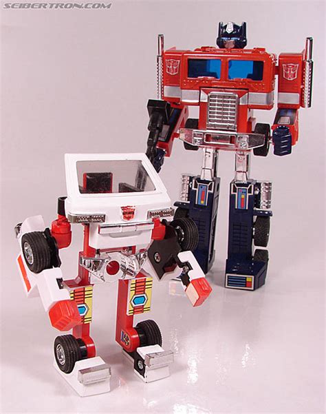 Transformers G1 1984 Ratchet Toy Gallery (Image #73 of 146)