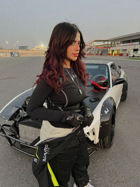 Hamda Taryam, the UAE’s First Female Drag Racer Shares Her Love For ...