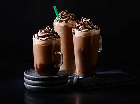 Starbucks Molten Chocolate Drinks Are Back in Time for Valentine's Day ...