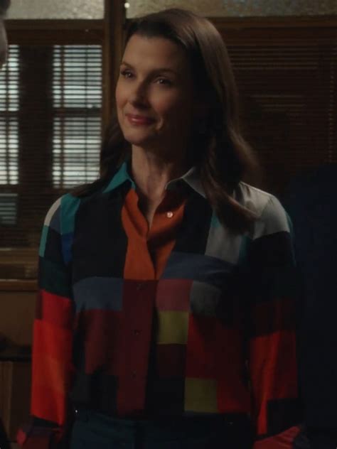 Blue Bloods S013 Erin Reagan Colorblock Shirt | Texas Jackets