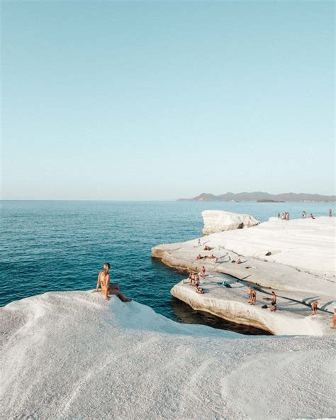 Moonscapes of Sarakiniko in Milos, Greece | Sarakiniko beach, Beach ...