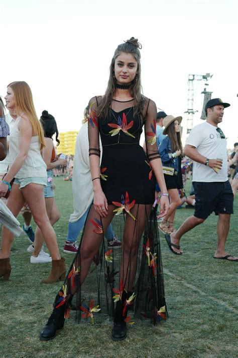 Best 2016 Coachella Outfits During Weekend 1