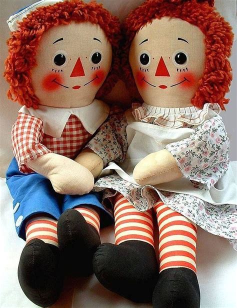 Pin en Toys-Dolls | Raggedy ann, Juguetes de antes, Recuerdos de la ...