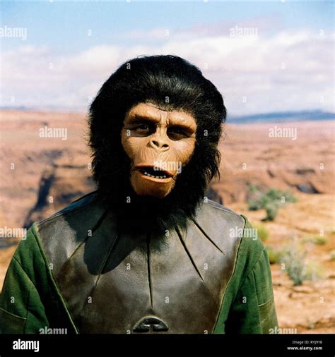 RODDY MCDOWALL, el planeta de los simios, 1968 Fotografía de stock - Alamy