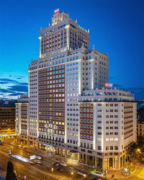 Inauguración del Hotel Riu Plaza España en Madrid | | Adolfo Gosálvez