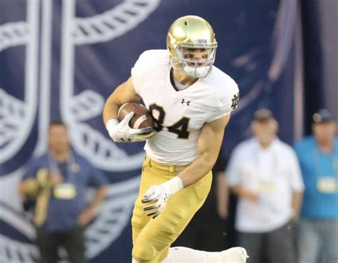 Notre Dame Tight End Cole Kmet Named To Mackey Award Watch List ...