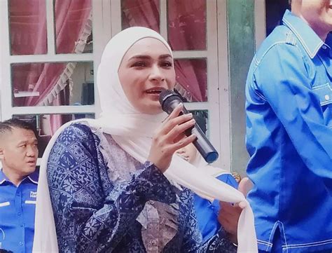 Niat Jadi Anggota DPR RI, Putri Zulkifli Hasan Turun Gunung - Infodesaku