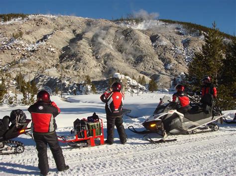 yellowstone-snowmobiling-37 - Old Faithful Tours