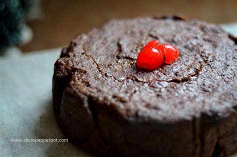 Black Cake (Caribbean Rum Soaked Fruit Cake) - Alica's Pepperpot