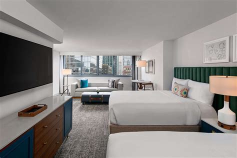 The Royal Sonesta Chicago Downtown Rooms: Pictures & Reviews - Tripadvisor