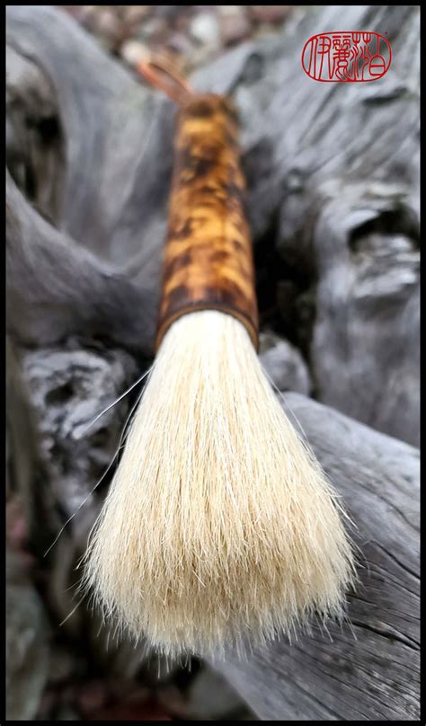 Black Horsehair Paintbrush with Wood Bobbin Handle – Elizabeth ...