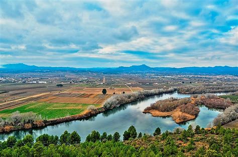 Ebro River - WorldAtlas